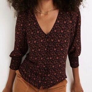 Madewell (Re)sourced Georgette Smocked-Cuff Button-Front Top in Orchard Floral 2